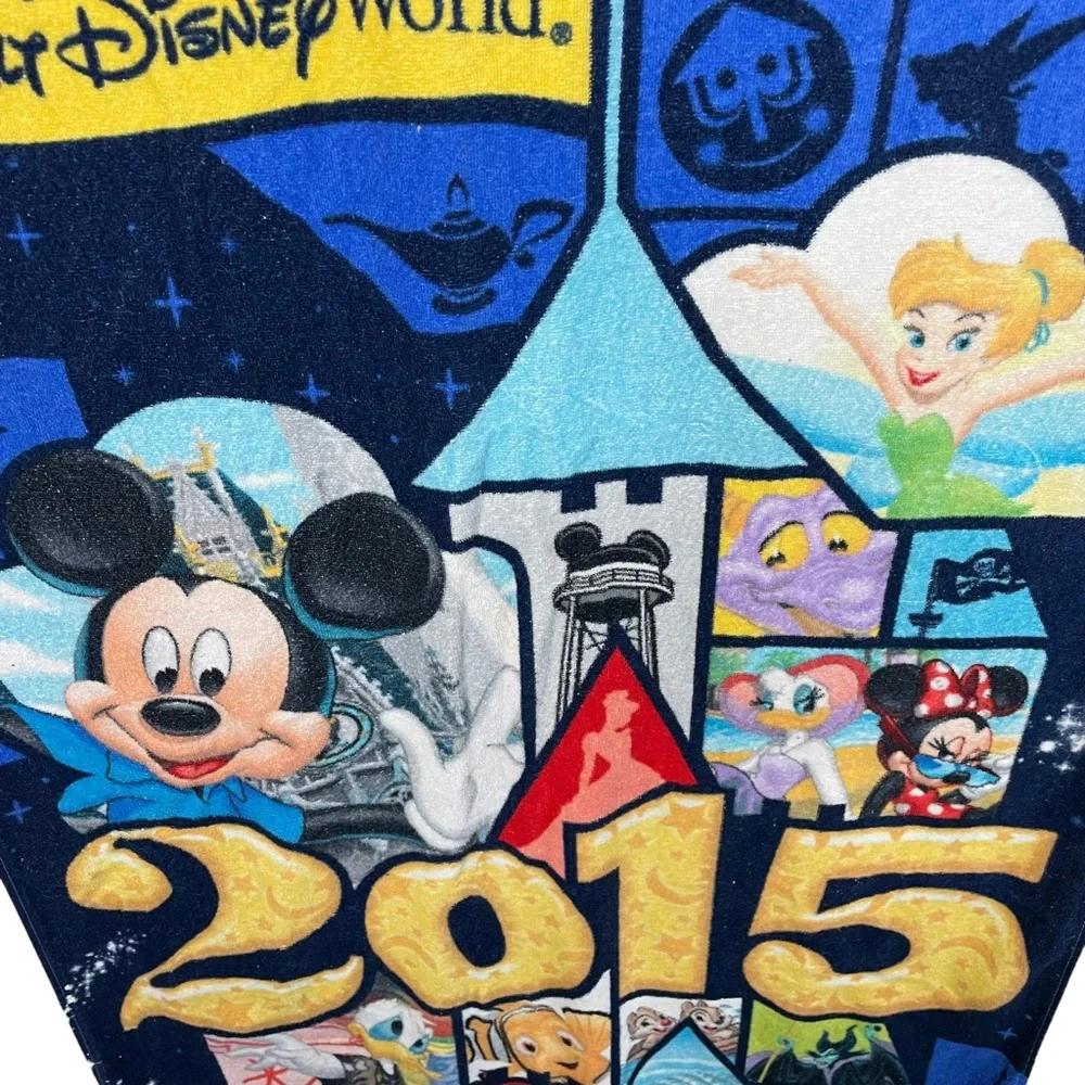 Disney World Parks 2015 Mickey Mouse Tinker-bell Nemo Maleficent 60”x32” Towel